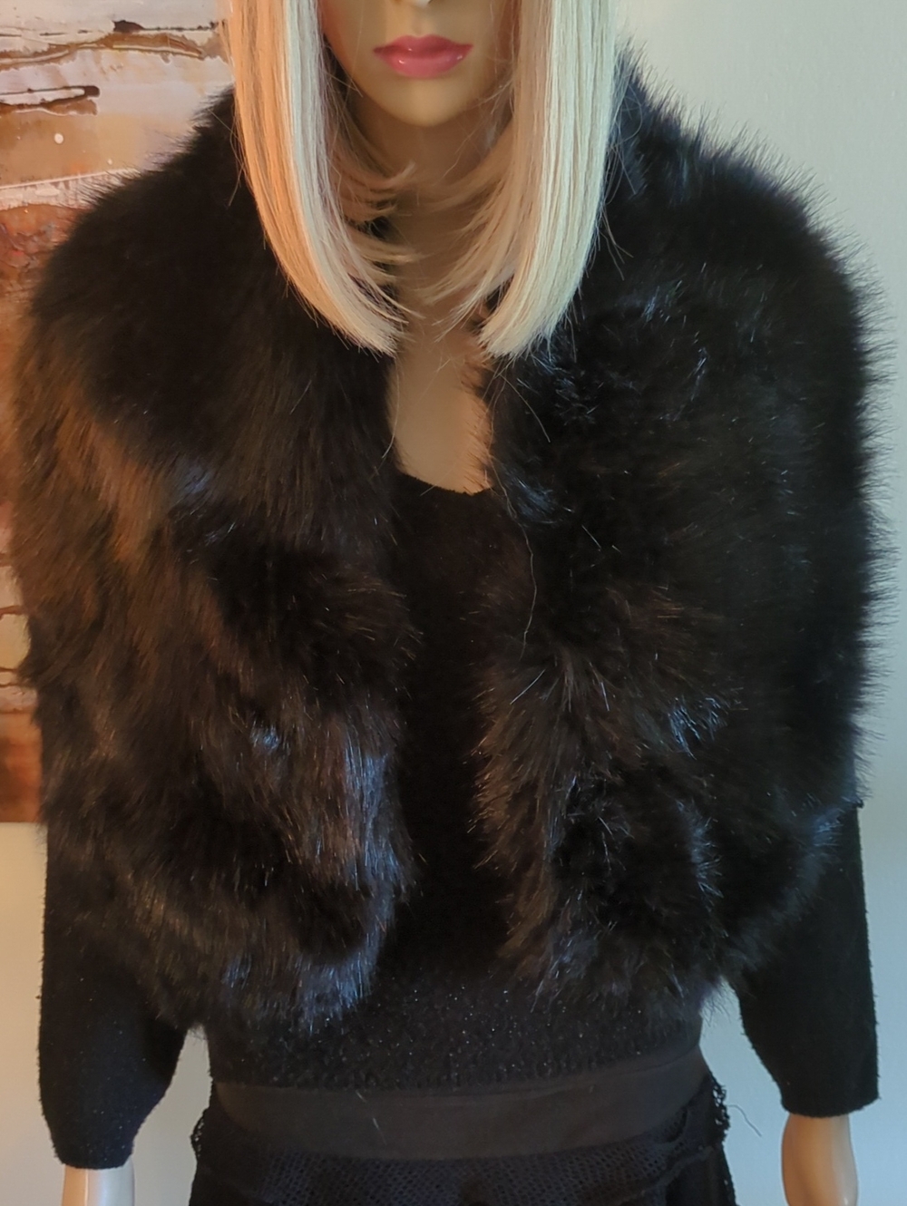Luxurious Black Faux Fur Shrug for Women